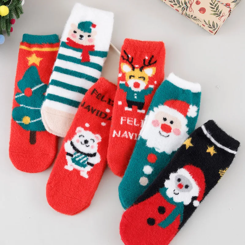 1/3/5/10 Pairs Random Women Autumn Winter Christmas Cartoon Letter Stripe Pattern Fleece Lined Warm Mid‑Calf Socks