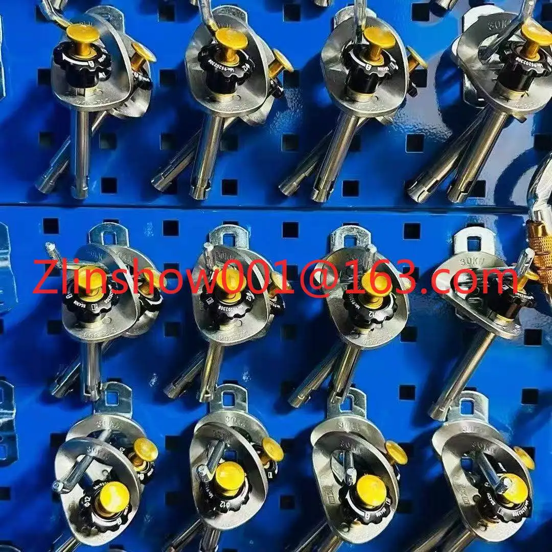 Efficient reuse, removable expansion screw anchor point air conditioner installation aerial work
