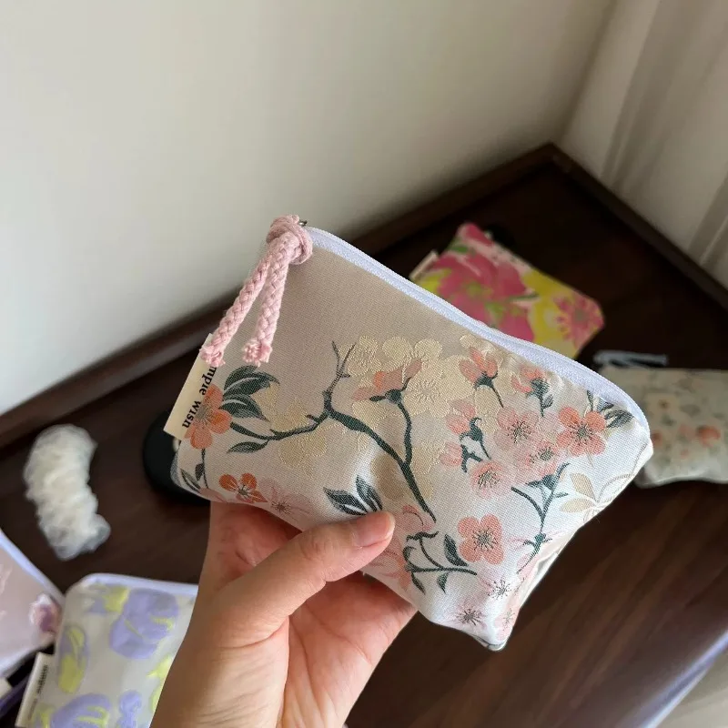 Women's Cosmetic Bag Vintage Floral Mini Zipper Sanitary Napkin Tampon Storage Bag Pouch Beauty Lipstic Coin Organizer for Girls