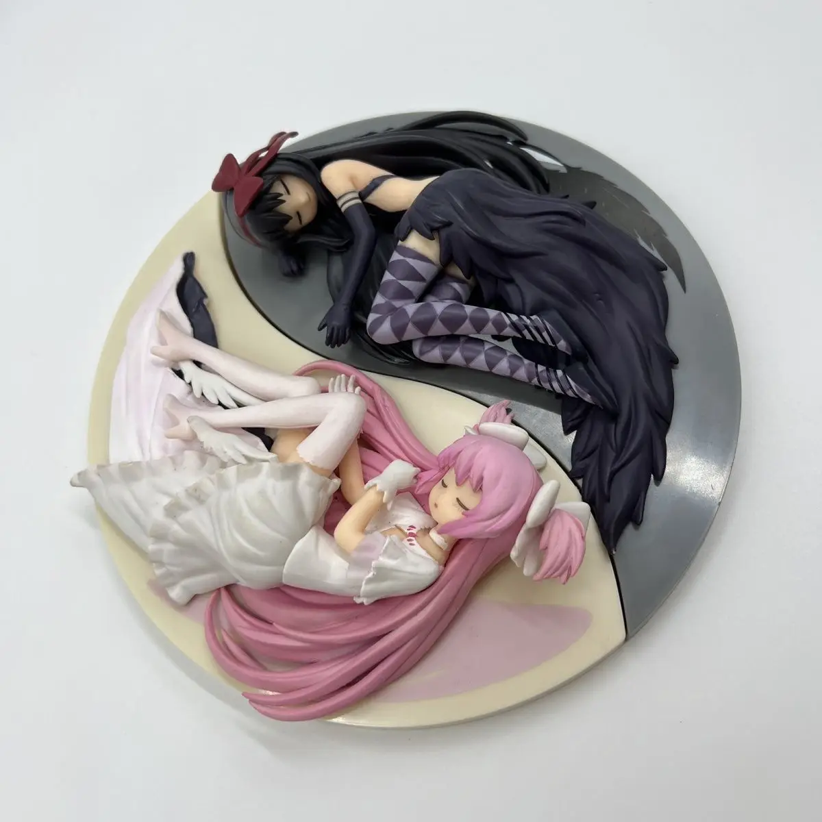 

В наличии 100% оригинальная фигурка Bandai Banpresto Puella Magi Madoka Magica: Канамэ Мадока, Акеми Хомура, новая, в коробке.