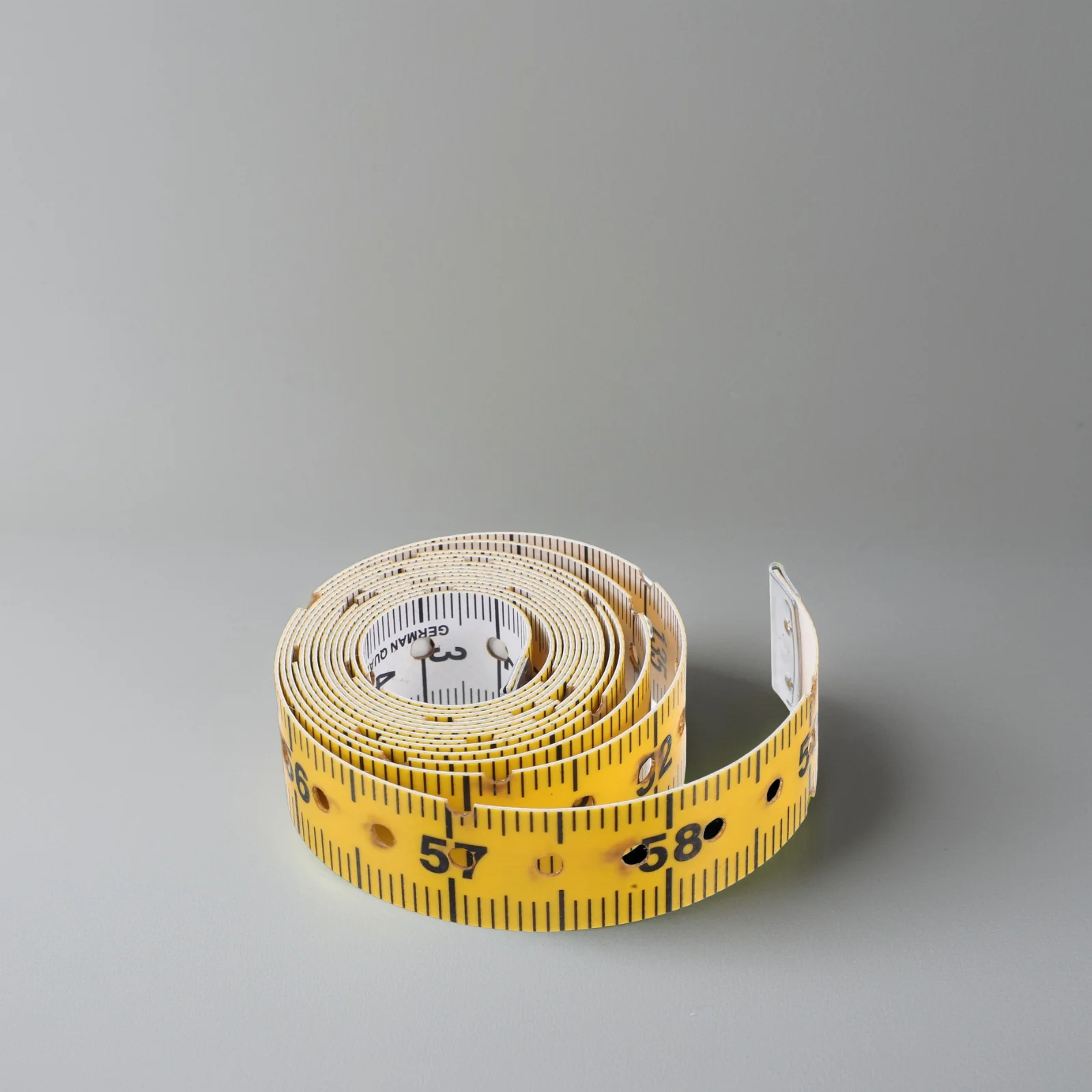 

Braille Measuring Tape for Blind Individuals Flexible Soft Ruler with Raised Markings Assistive Tool for Education Sewing and