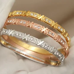 Classic Stainless Steel Crystal Cross Bangles for Women Unique Zirconia Bracelets Rust-proof Wrist Jewelry Gift Party