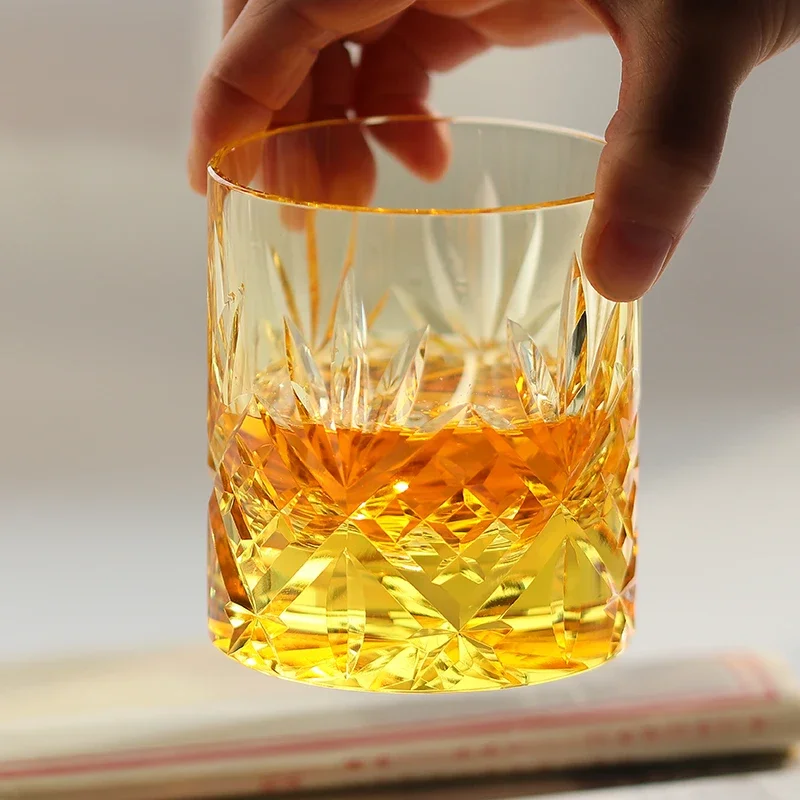 High-end Handcrafted Crystal Whisky Drinking Glass Bourbon Brandy Drinking Tumbler Hand Engraved Crystal Artwork 1PC