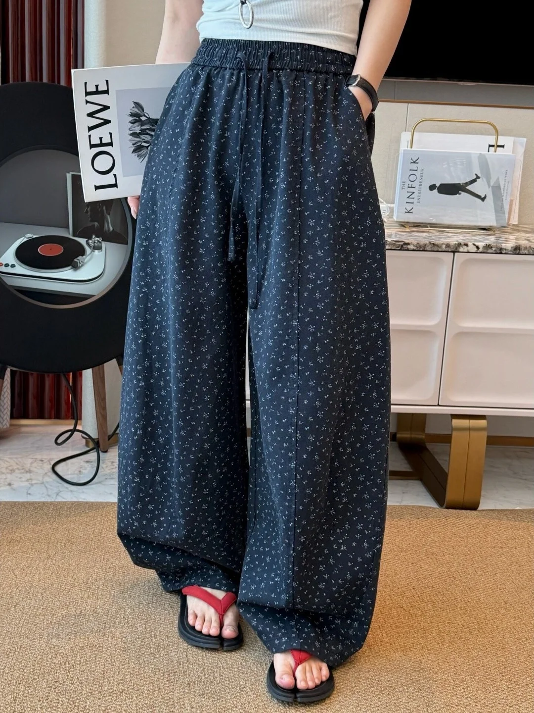 

New High Waist Straight Leg Floral Wide Leg Pants plus Size Women's Casual Long Trousers Thin Style This Year's Popular Pants