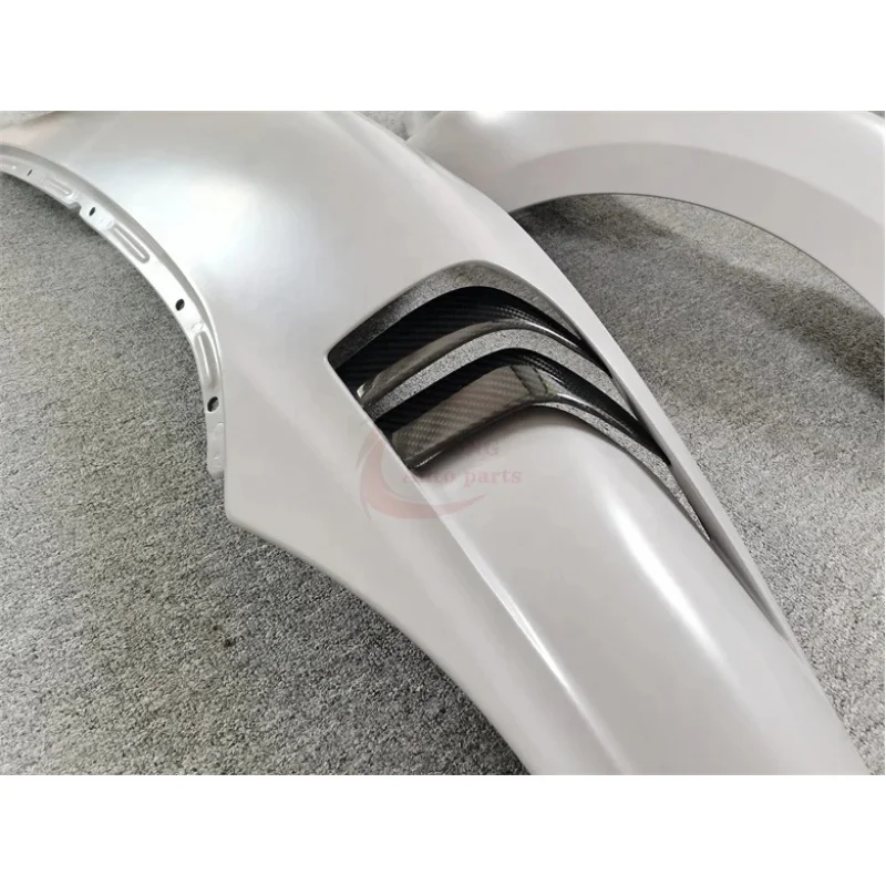 

Dry Carbon Fiber Front Fender Fit 540C 570S 2015-2018