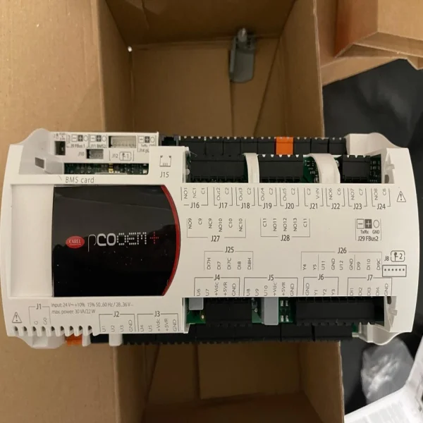 

P+100b000d0m0 P100b000d0m0 Программируемый новый оригинальный точечный ПЛК