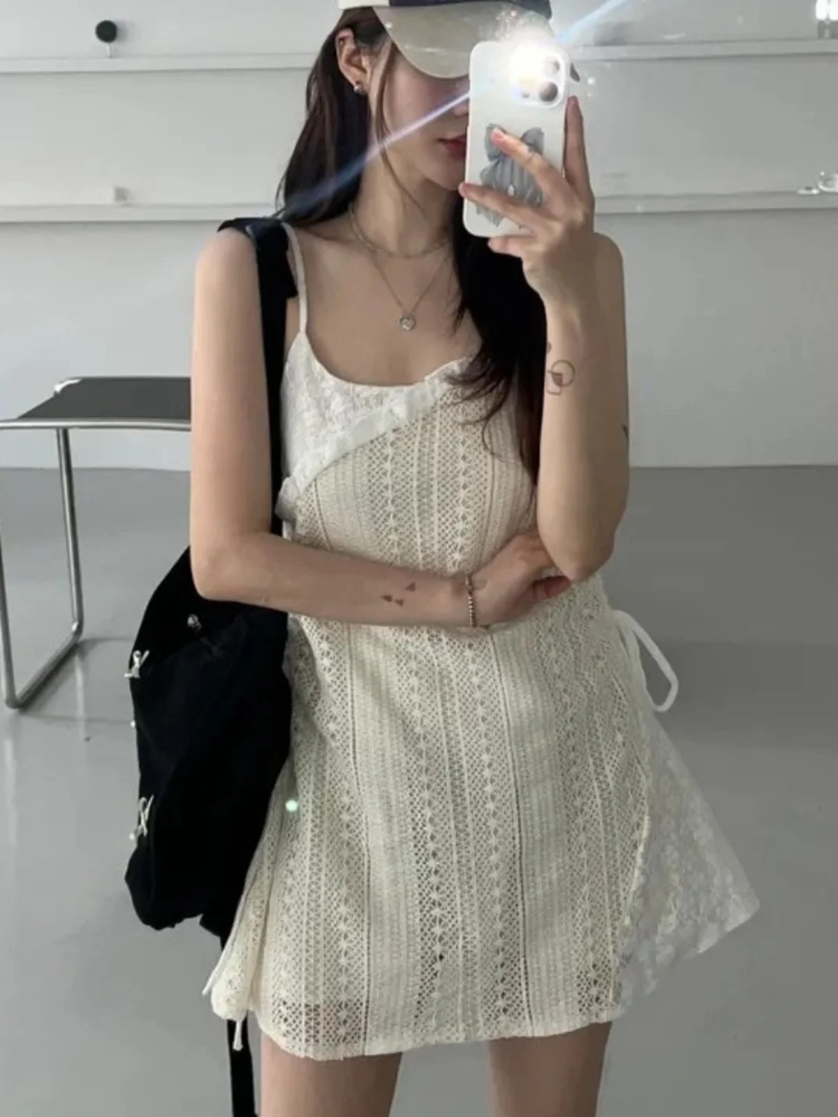 Saia curta estilo coreano com retalhos de renda, camada de base fena, saia sobreposta da moda, roupa interna, saia inferior