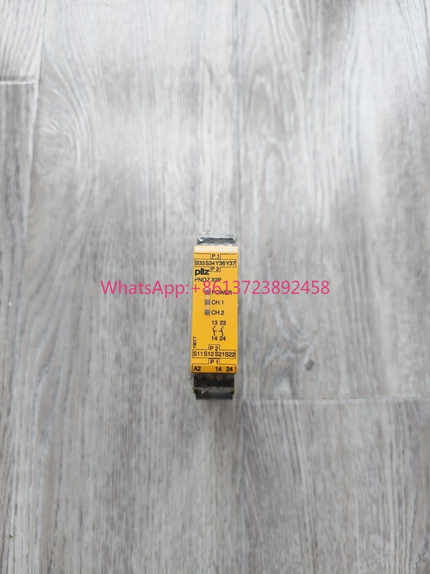 PNOZ X2P 777303 Pilz brand new original genuine safety relay