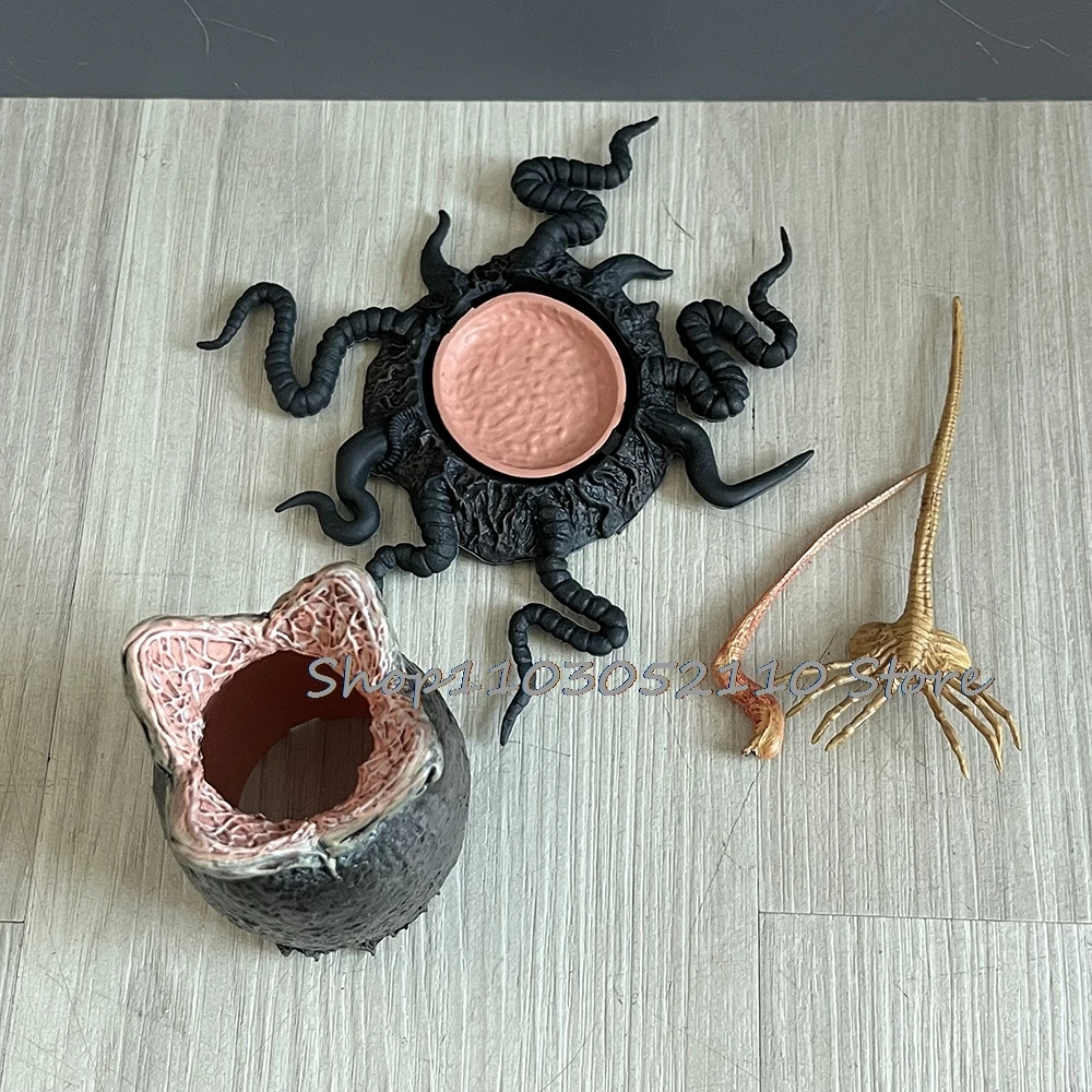 الغريبة زينومورف البيض Chestburster الشكل أنيمي الغريبة مقابل المفترس الوجه المعانقة البلاستيكية نموذج جمع اللعب سيارة رف الكتب حلية