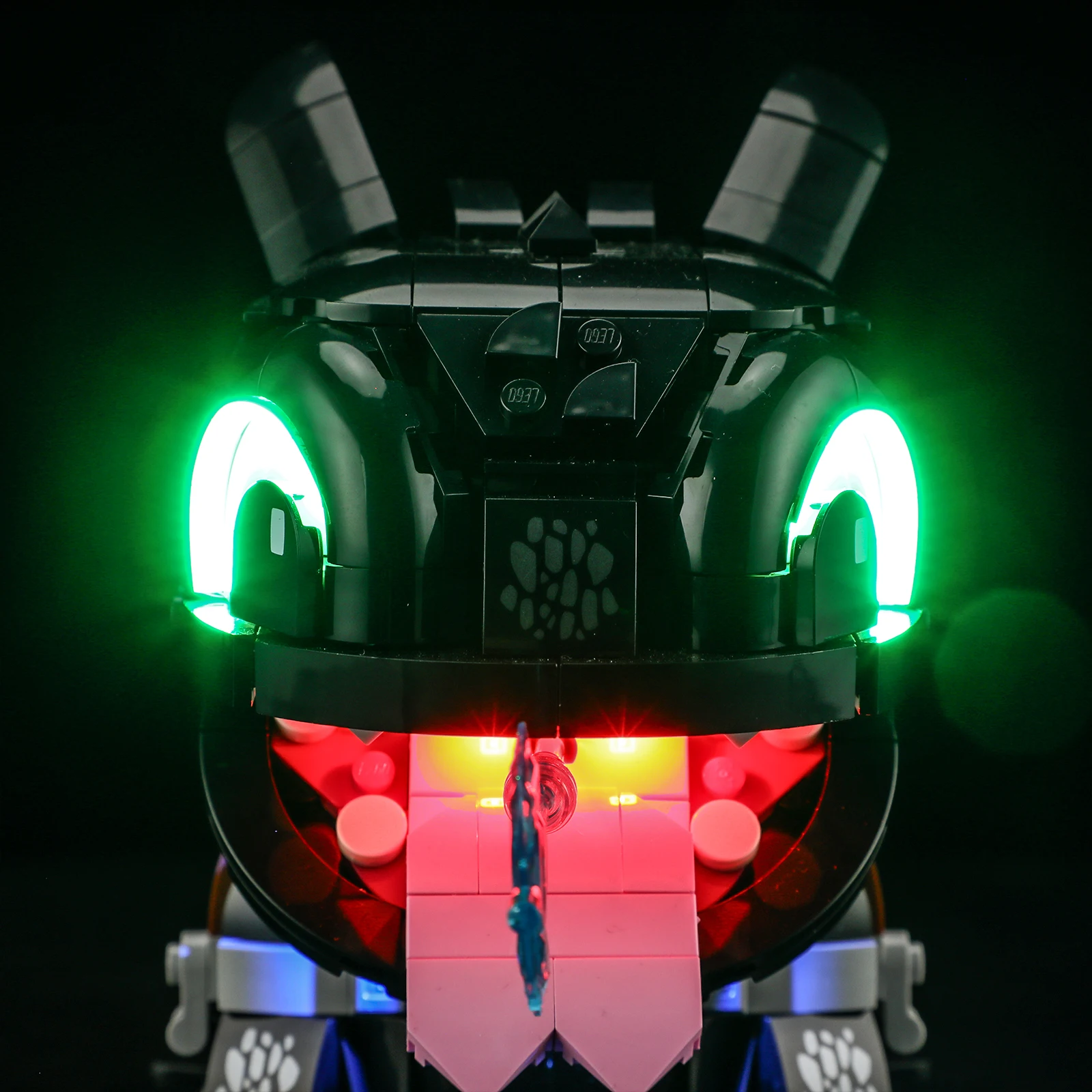 

Набор освещения для радиоуправляемой версии LEGO беззубик не включает строительный блок (только комплект светодиодных фонарей)