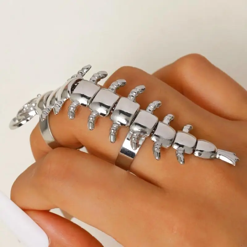 Articulated Finger Jewelry Unique Design for Modern Wardrobe