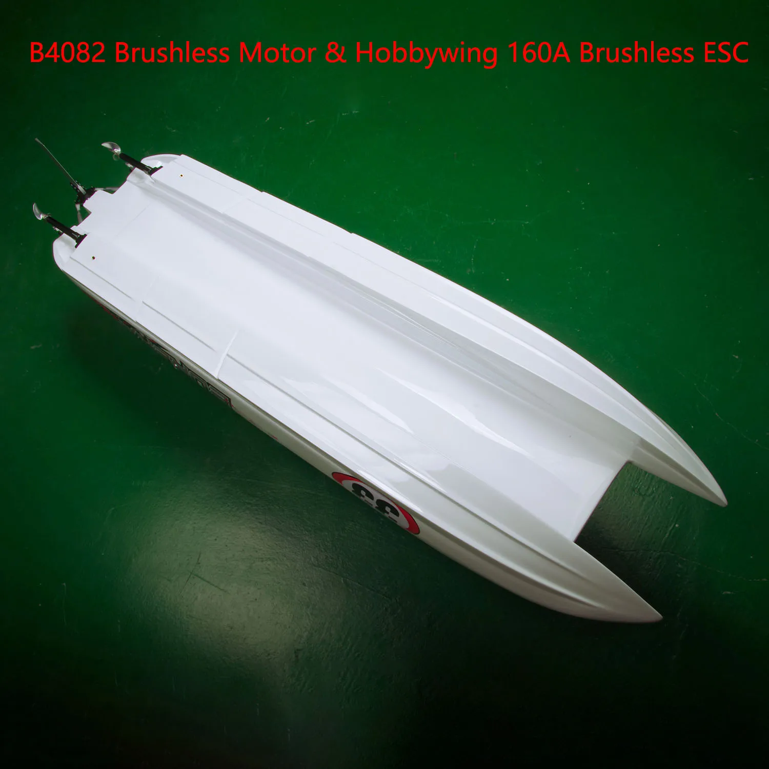 

DTRC E33 Kevlar RC High Speed Racing Boats Watercraft Model Remote Control Speedboat Cooling System Dual Brushless Motor Toys