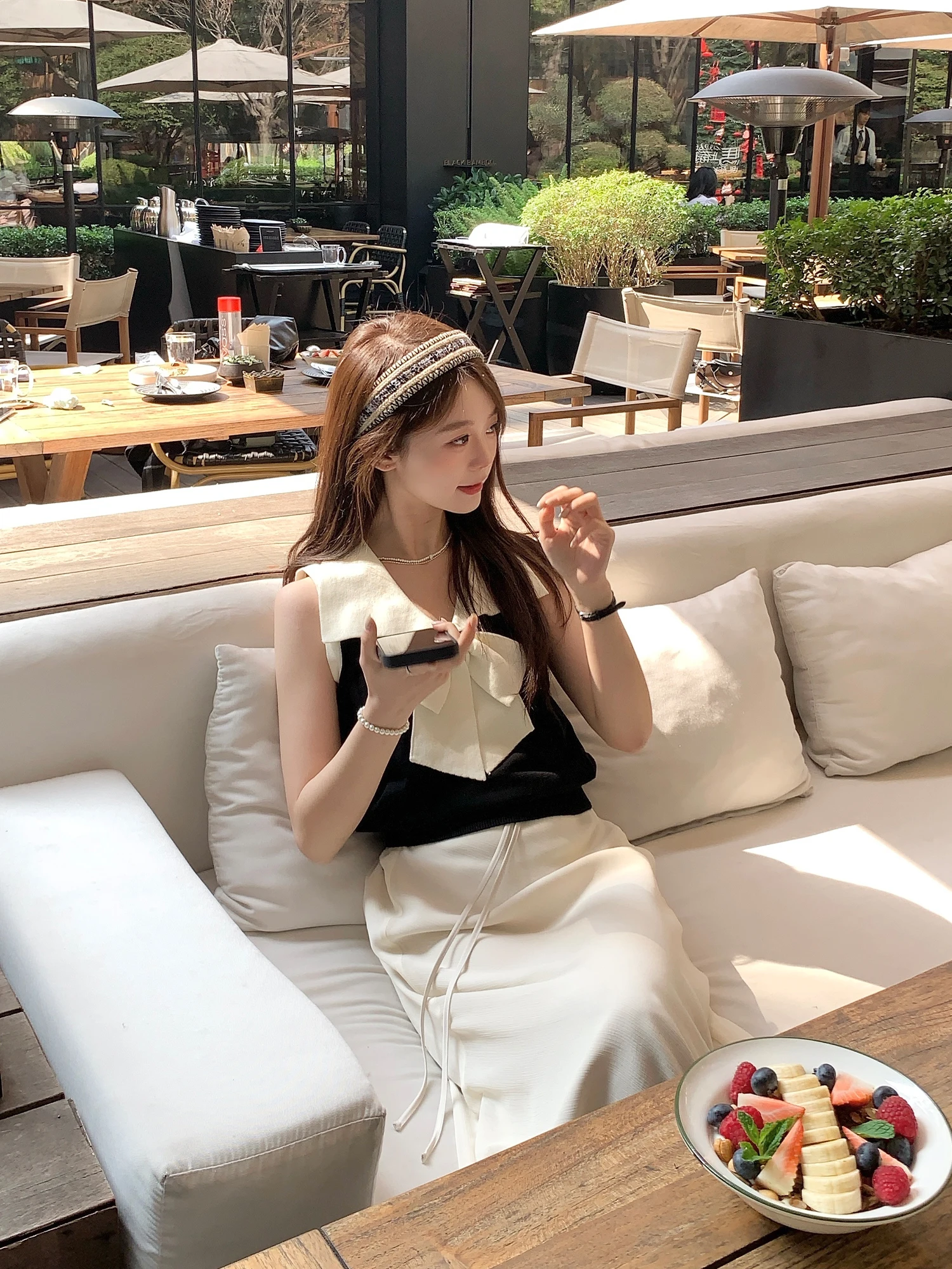 

Fashionable Knitted Top Women's Sweet Style Knot Spring New Arrival Soft Polyester Fiber Casual V-neck Long Sleeve