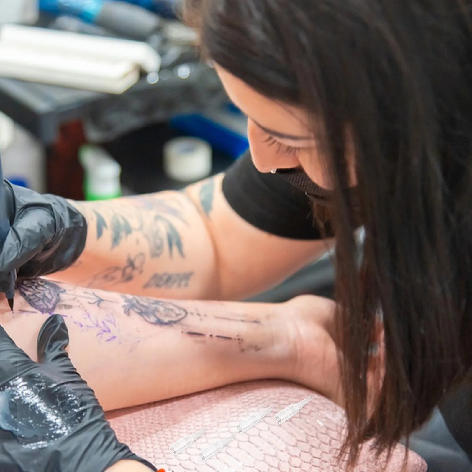 

500 шт., прозрачные пластиковые чехлы для игл, насадки для машинки для татуировки бровей, сменные защитные чехлы для картриджей, гладкие, эффективные для студийного использования