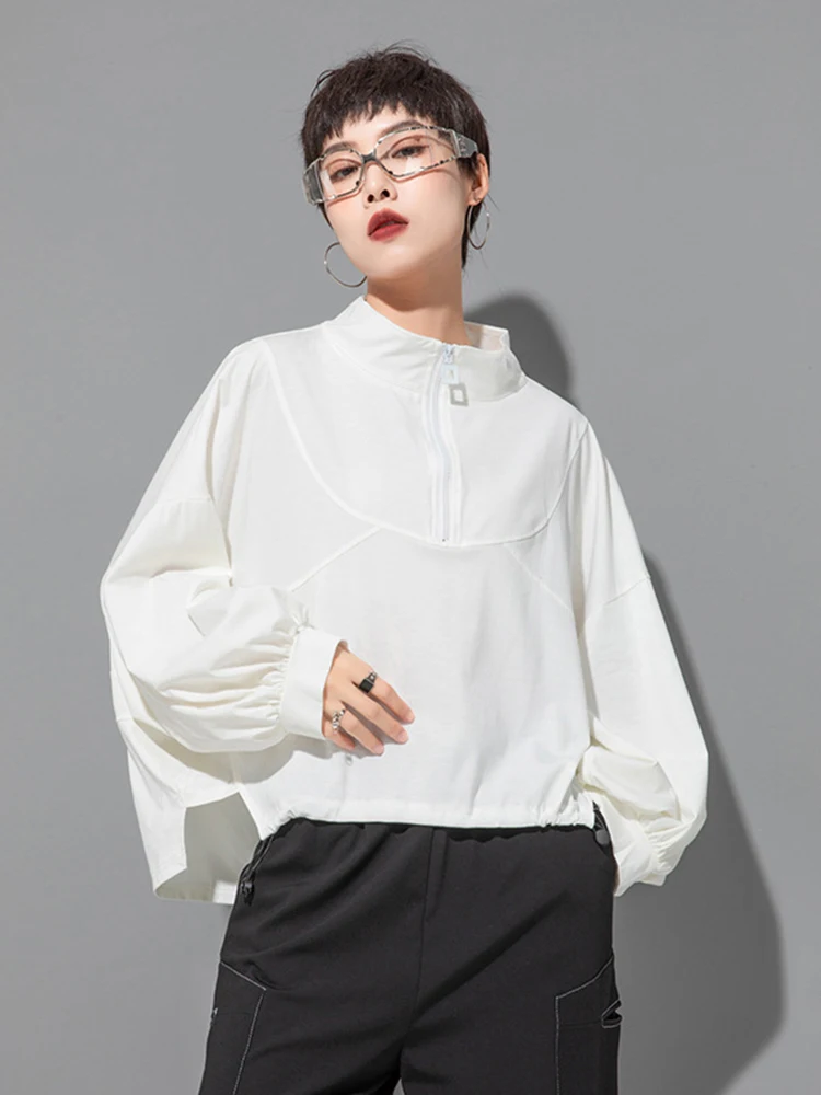 [EAM] Women White Drawstring Zipper Big Size Casual T-shirt New Stand Collar Long Sleeve Fashion Tide Spring Autumn 2024 1DF6510