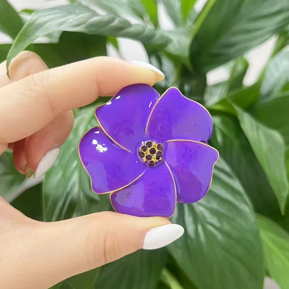 Delta Sigma Theta Purple violet brooch