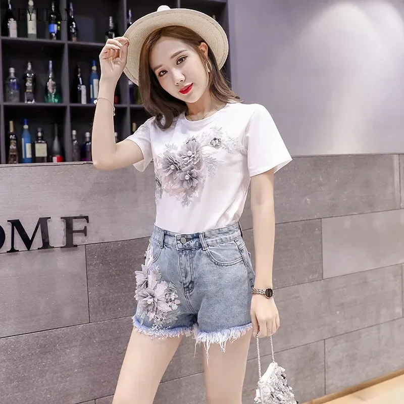 Women 2024 Summer Fashion Cotton T-Shirt Tops + Short Jeans Two/2 Pieces Sets New 3D Flowers Beading Female Denim Shorts Suit