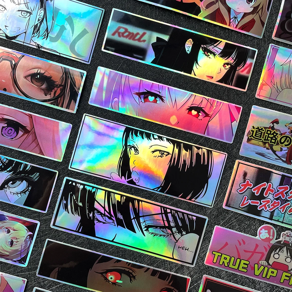 32PCS Binäre Änderung JDM Anime Schönheit Auge Aufkleber Zufällige Laser Regenbogen Motorrad Auto Fahrrad Helm Zubehör DIY Aufkleber – Detail 2