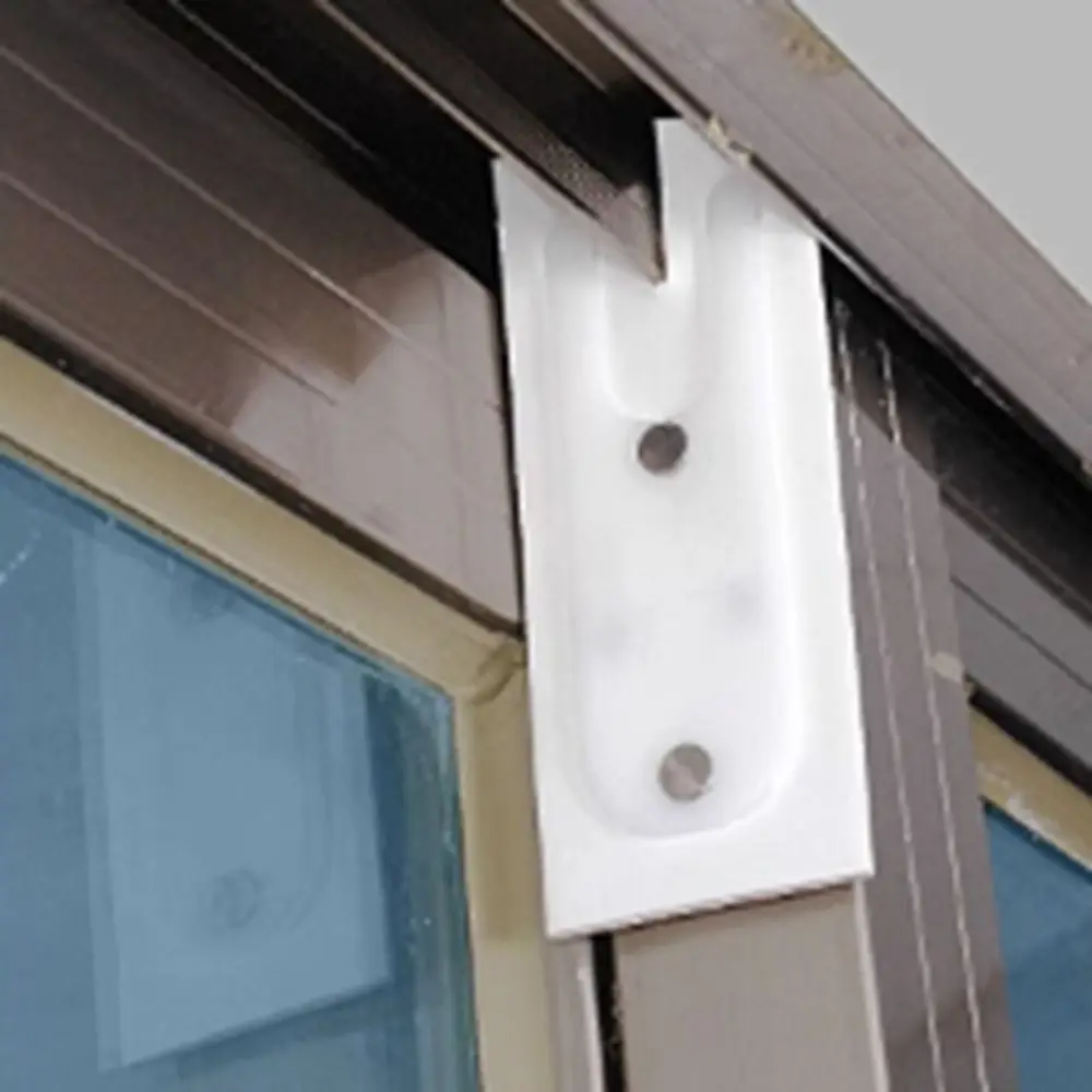 4Pcs Windproof Plastic Windproof Block Self-adhesive Window Sealing Block Push-pull Window Buffer Sliding Window