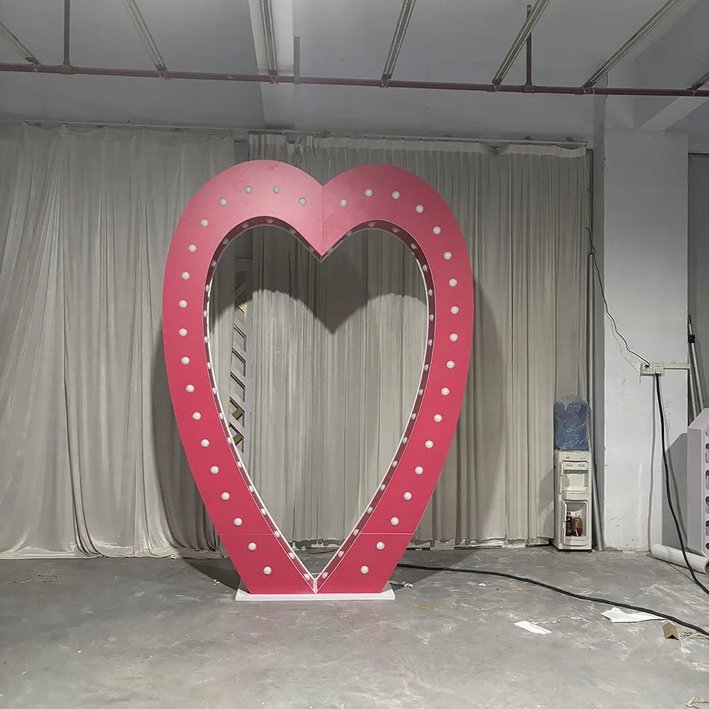 FSDKX Customized Modern Hollow Heart PVC Photo Backdrop Indoor/Outdoor Wedding Decoration and Party Usage