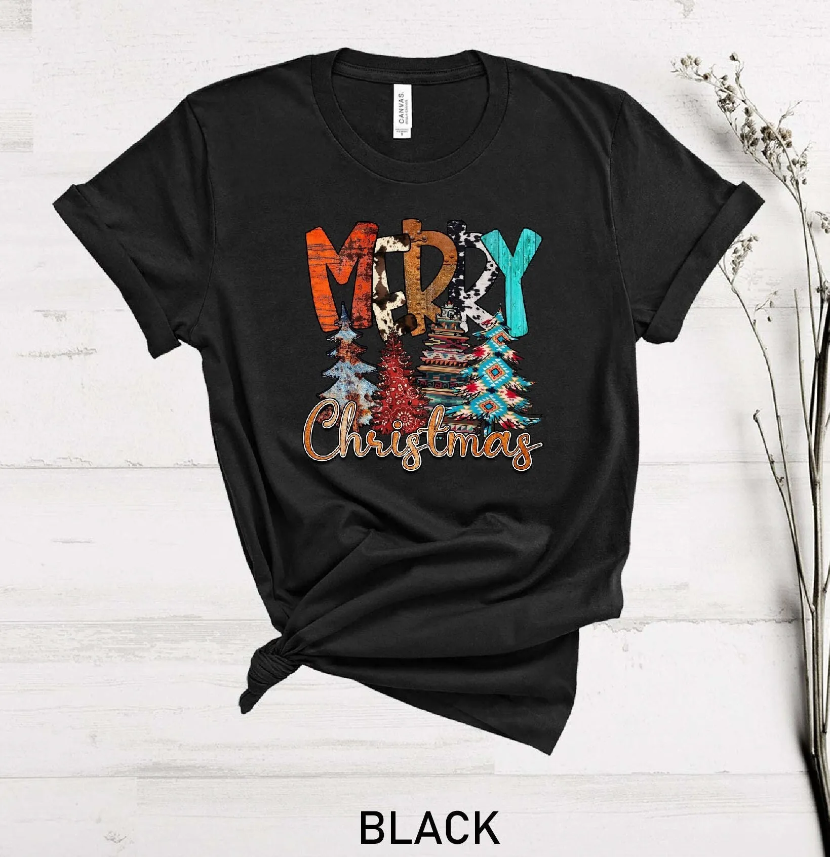 

Футболка с Рождеством Яркие деревья Праздничная забавная елка