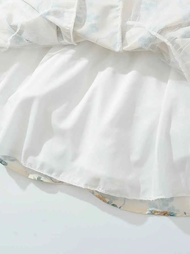 الملابس النسائية الجديدة على الطراز الأوروبي عصرية ومتعددة الاستخدامات وبسيطة. فستان دانتيل شبكي مطبوع بأكمام قصيرة