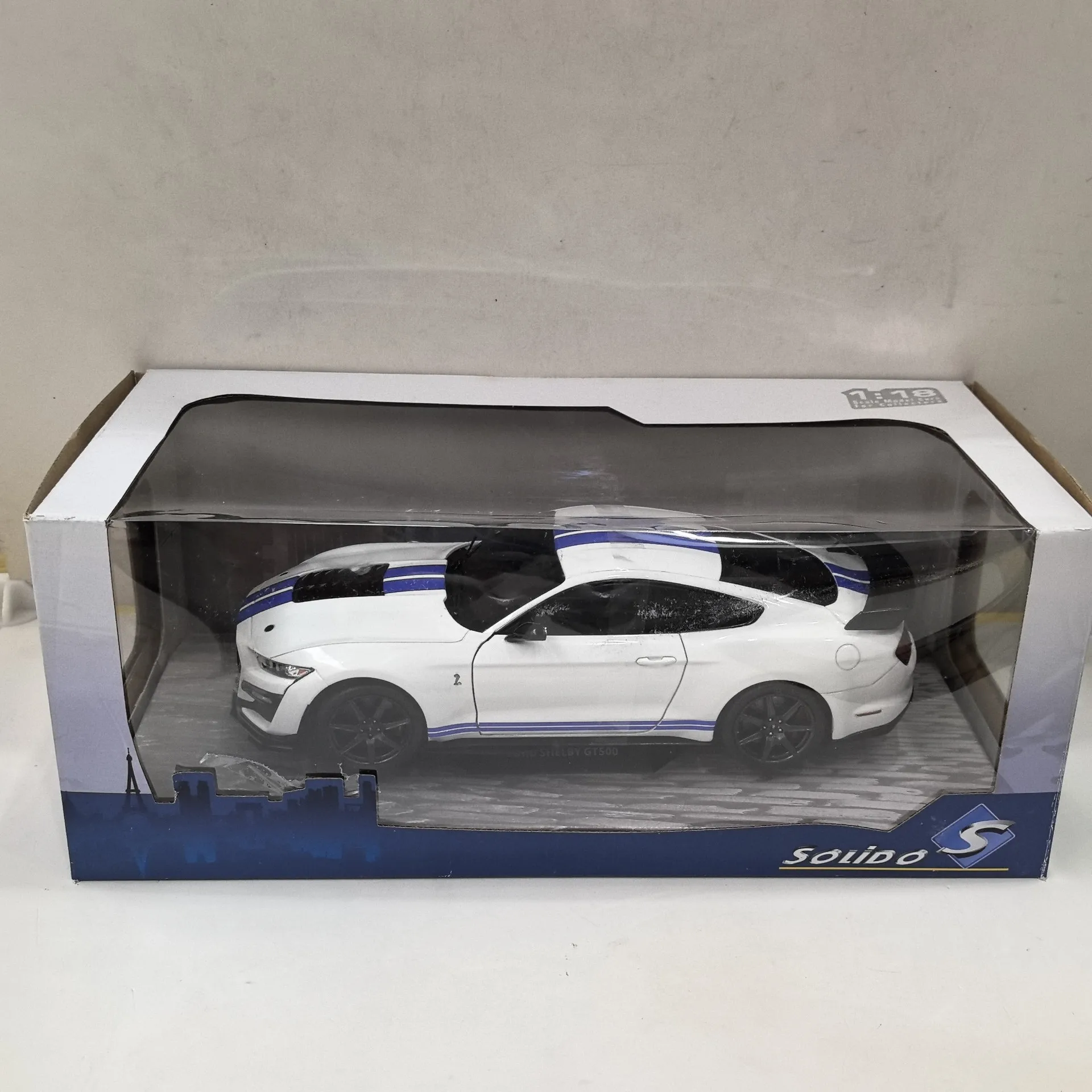 

Diecast SOLIDO 1/18 Scale FORD SHELBY GT500 Ford Shelby Car N3. 51 Alloy Car Model Collectible Toy Gift Souvenir Display