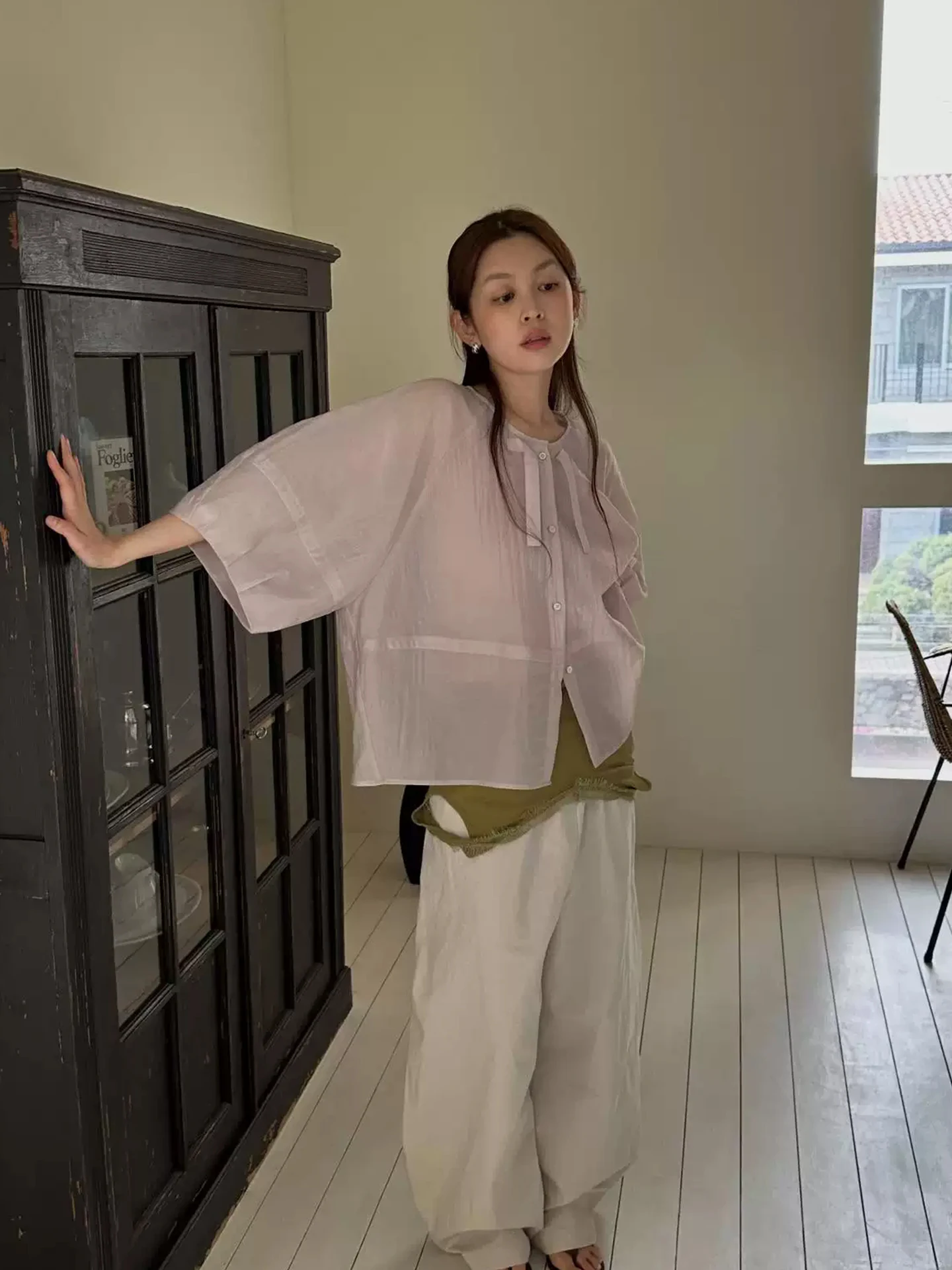 

Sweet Style Pink Polka Dot Bow round Neck Single Button Bubble Sleeve Shirt Women Summer New Casual Loose Versatile Blouse