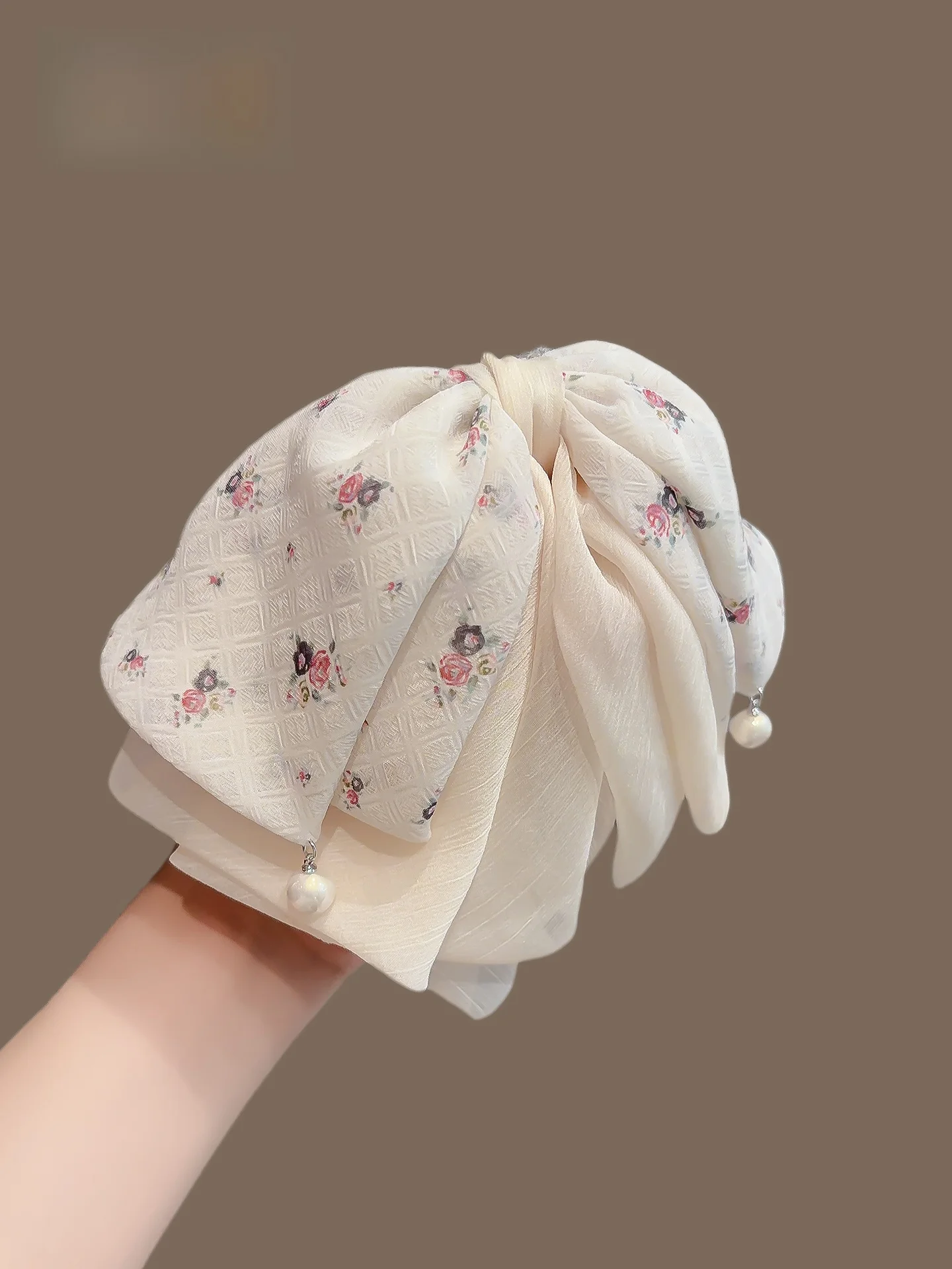 presilha-de-cabelo-elegante-com-laco-borboleta-feminina-presilha-versatil-para-rabo-de-cavalo-presilha-tipo-garra-de-tubara