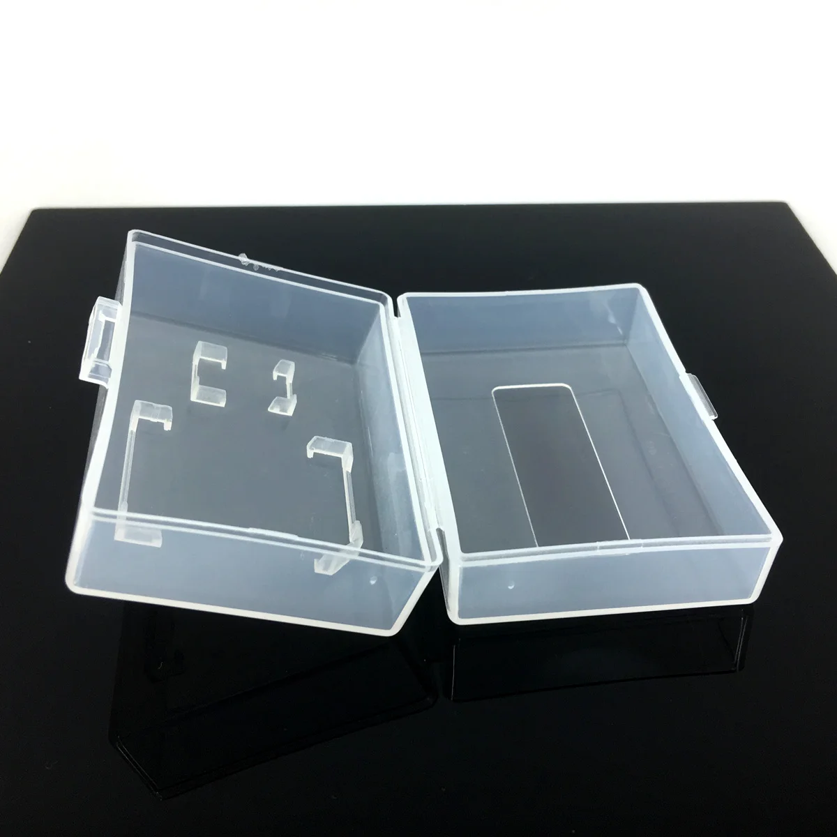L Size Plastic Case Holder Storage Box for DSLR Camera Battery EL3E EN-EL15 LP-E6 LP-E6N BP-511A LI90 FM500H FM55H