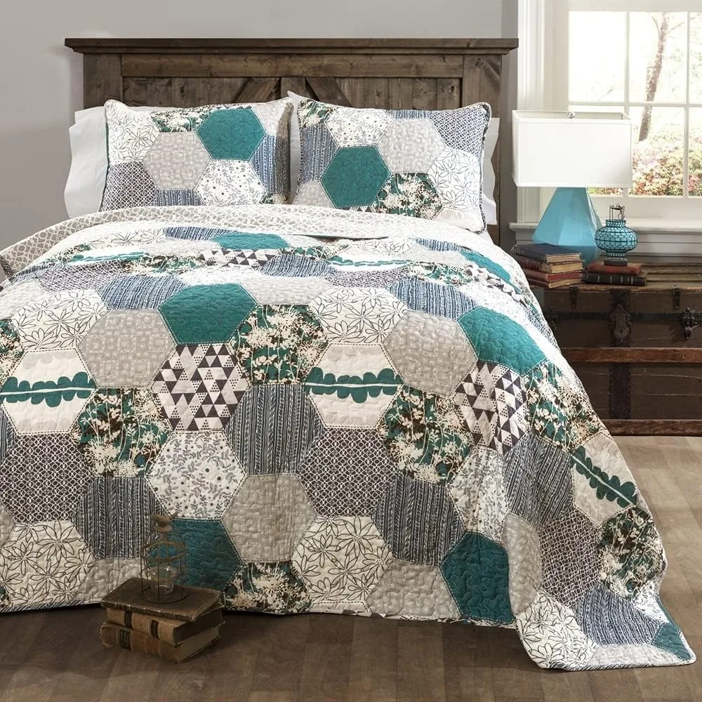 

Turquoise 3-Piece King Size Quilt Set