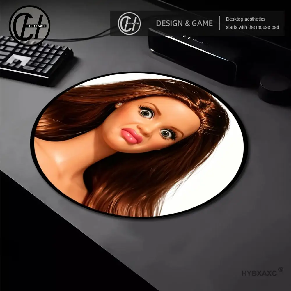 220x220mm Cute Funny Doll Face Round Mouse Pad Desktop Computer Keyboard Wireless Mouse Boy Girl Gift for Play Games HYBXAXC