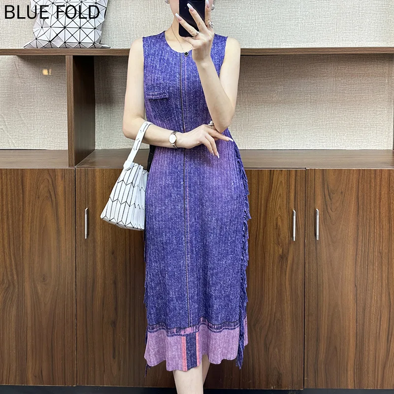 MIYAKE PLEATS-Retro Denim Pleated Long Dress with Drapey Feel, Sleeveless Vest Dress, Covers the Flesh and Looks, Slimming