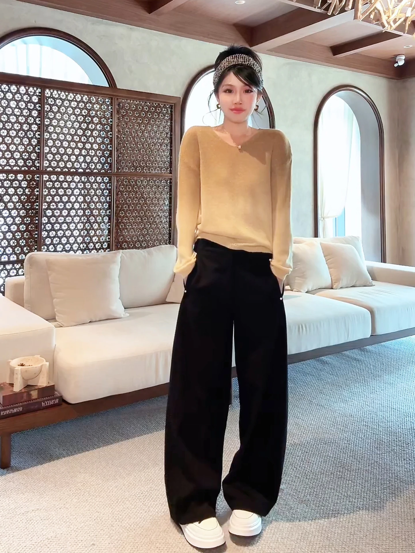 

Брюки Lao Yang's Personal ME Large King West: шерстяные, прямого кроя, с высокой талией, повседневные, облегающие, на всю фигуру