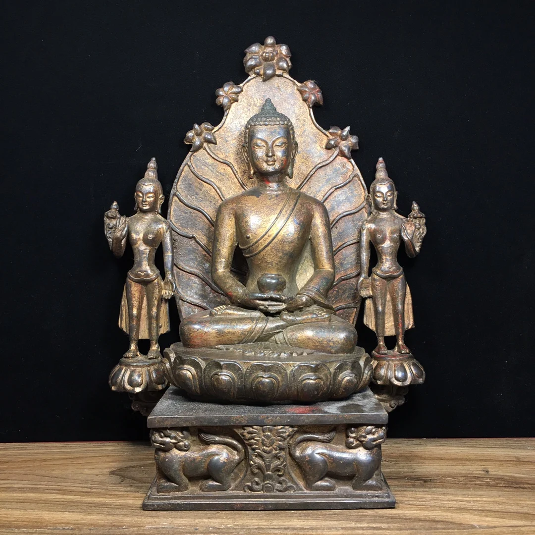 Imitating antique  Pure copper Tibetan Buddhist statue of Shakyamuni Buddha from Northern Wei Dynasty 31.5cm 23.5cmx 14cm,