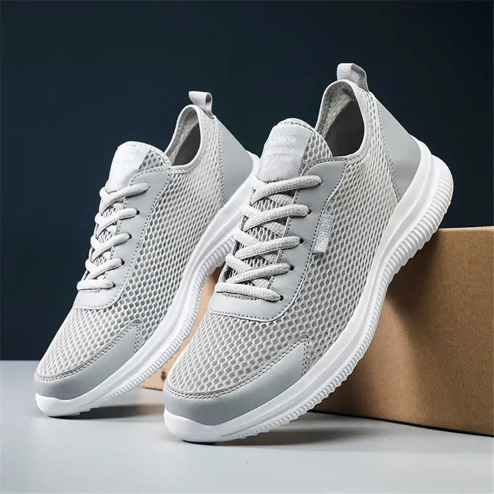 Ventilatie Extra grote maten Schoenen Designer Casual Designer Luxe Heren Sneakers Tenis Retro Sport Goedkope prijsontwerp