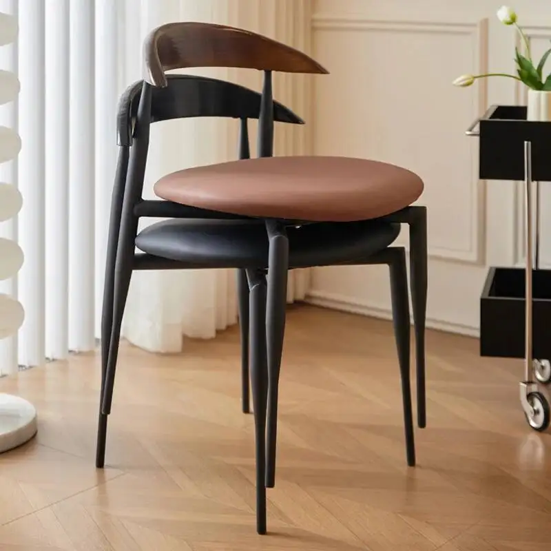 Stackable Modern Curved Wood Back Dining Chairs with Soft Leather Seat Simple Kitchen Restaurant Chair Sturdy Home Dinner Chair