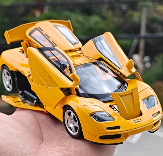 Simulation 1:32 alloy sports car F1 car model toy advanced desktop ornament