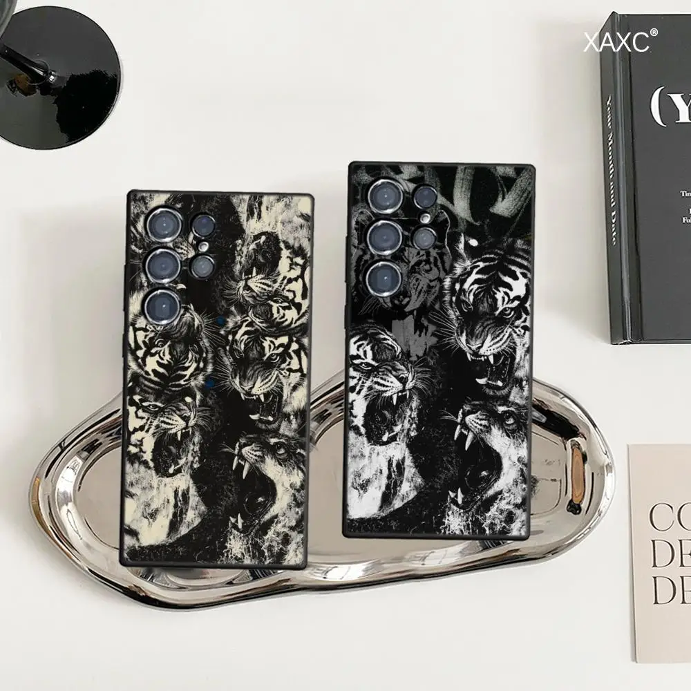 Super Cool Night Tiger Struggle Pattern Phone Case For Samsung S26 Ultra S25 FE S24 S23 S22 Plus Edge S21 TPU Soft Shell Covers