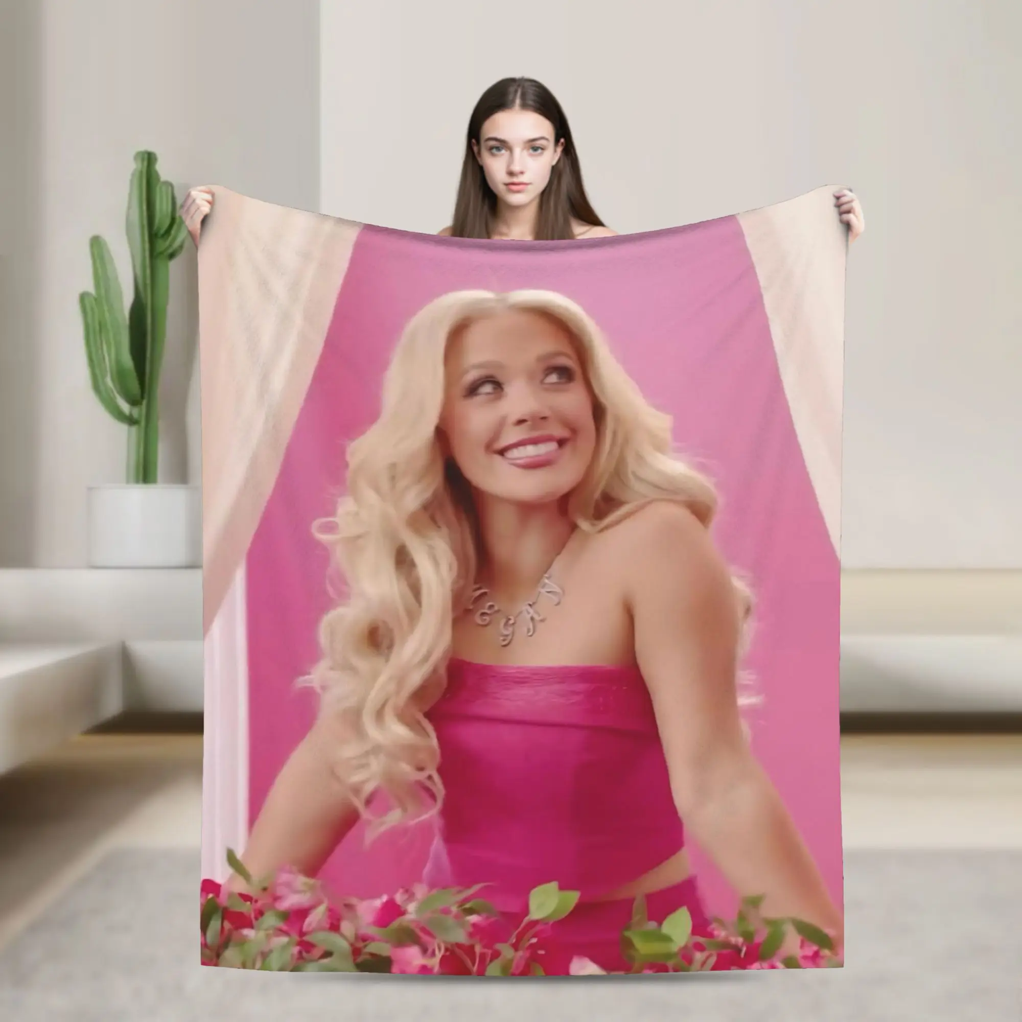 Super Soft Megan Moroney Singer Throw Blanket Premium Fleece Flannel Lightweight  Bed Blanket Warm Plush Blankets All Season Use