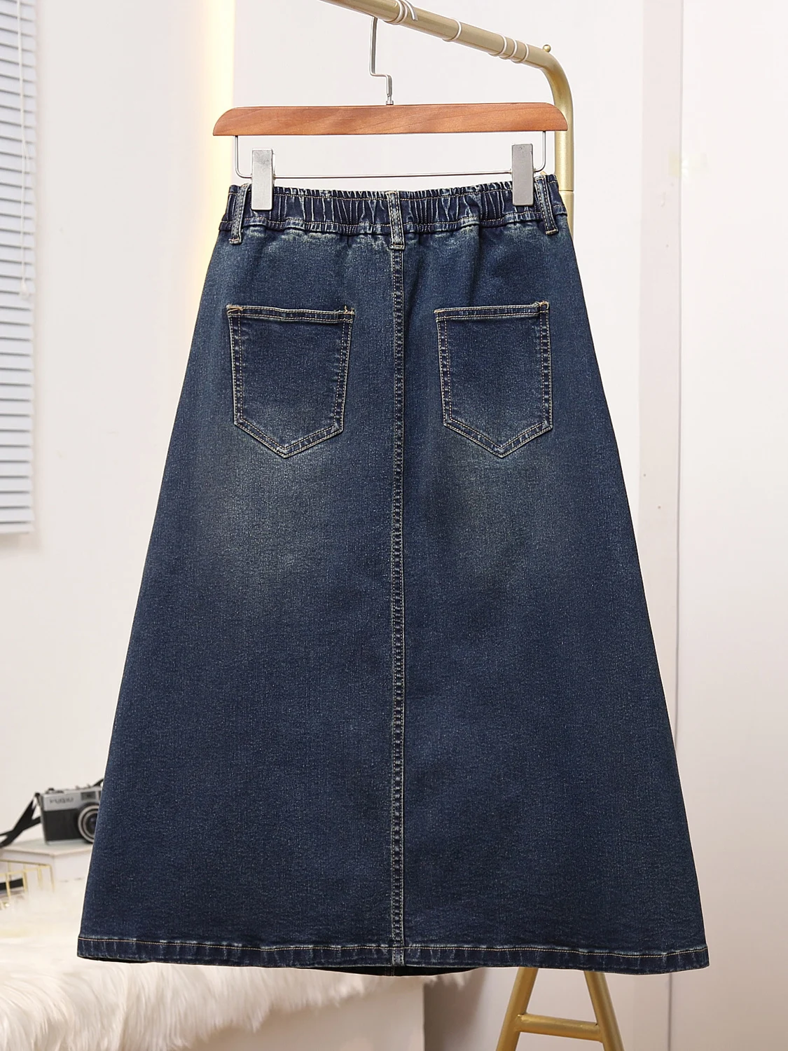 ファイオナブル・ティエネド・エラスティック・ウエスト・ルーズ・ミッドレングス・デニムスカート（プラスサイズ女性向け、秋冬新作、お腹をカバーする）