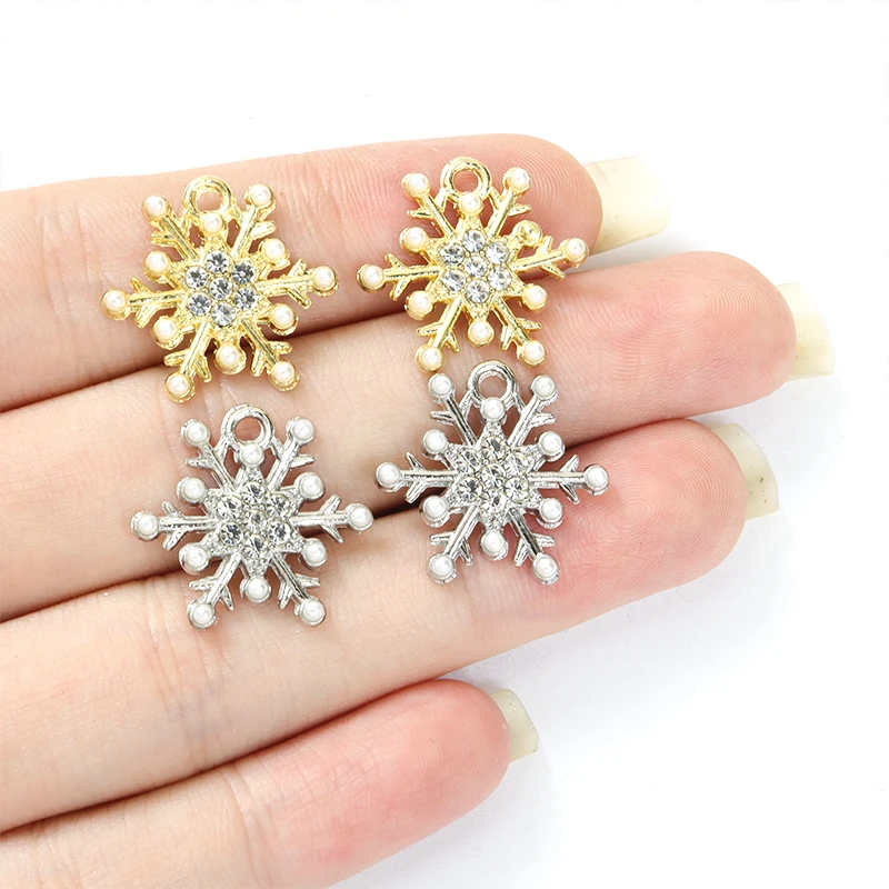 10pcs Crystal Snowflake Charms Fashion Rhinestone Pearl Christmas Series Snow Pendants Earrings Necklaces Jewelry Accessories