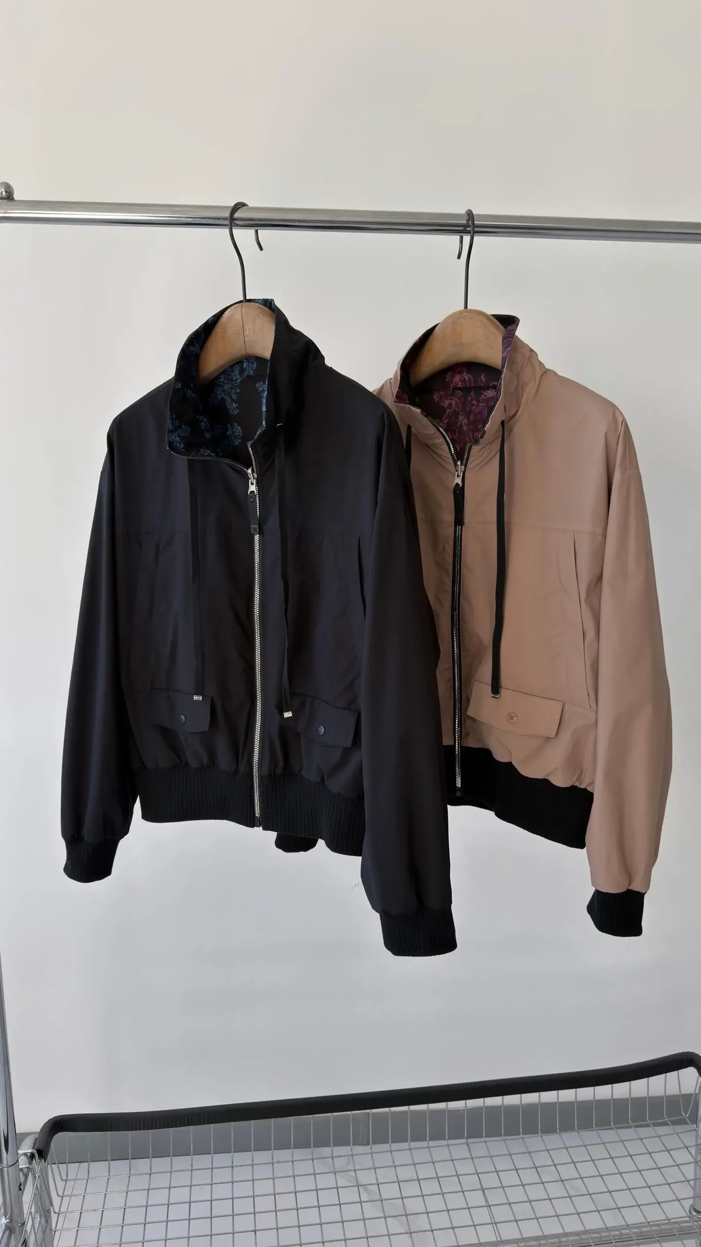 2026 Women Golf Jacket Reversible Stand Collar 2 Wear Styles Drawstring Adjustable Elastic Casual Golf Outerwear