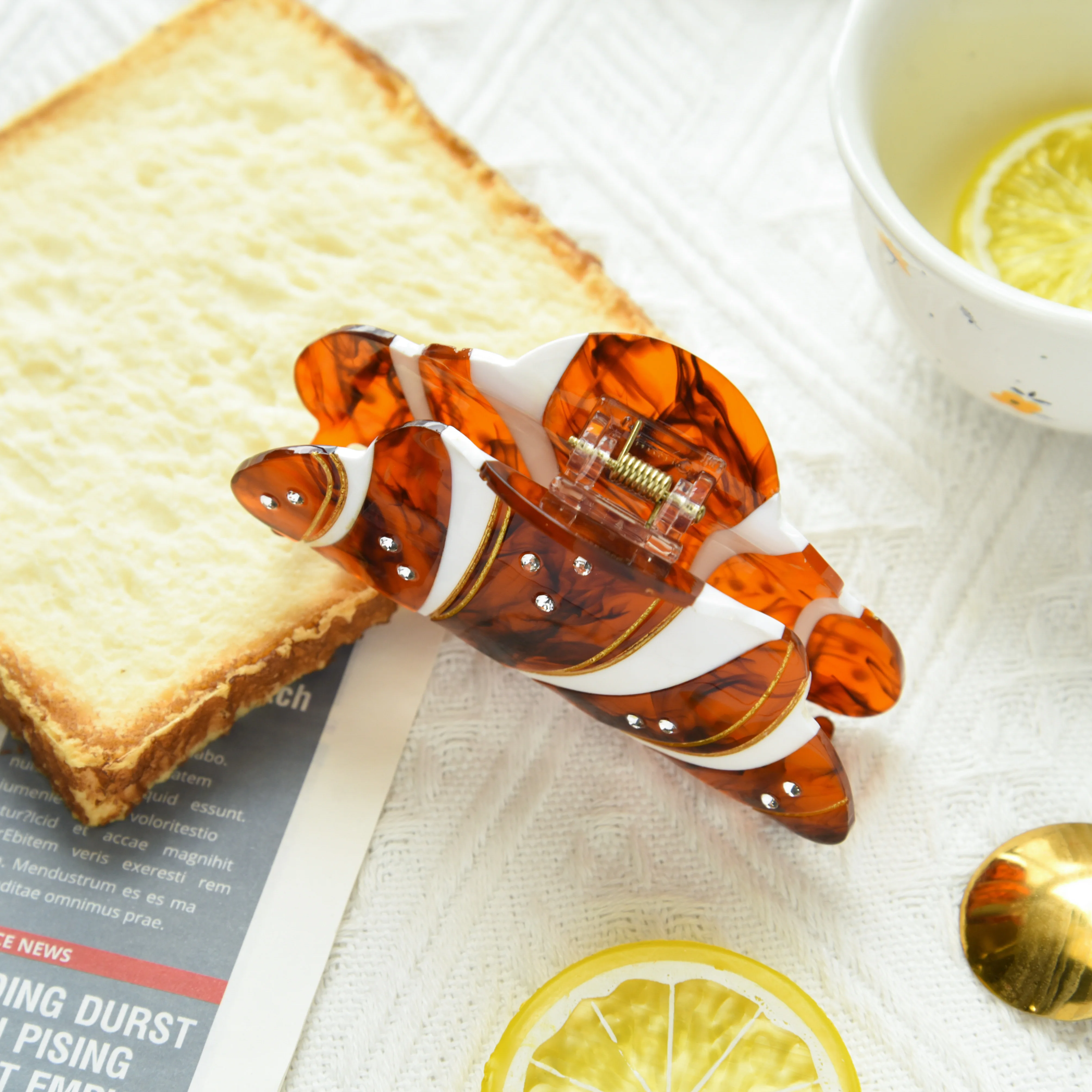 

Creative Food Series Croissant Hair Claw Rhinestone Acrylic Claw Clips Trendy Crab Hair Clips Hair Accessories for Women Girls