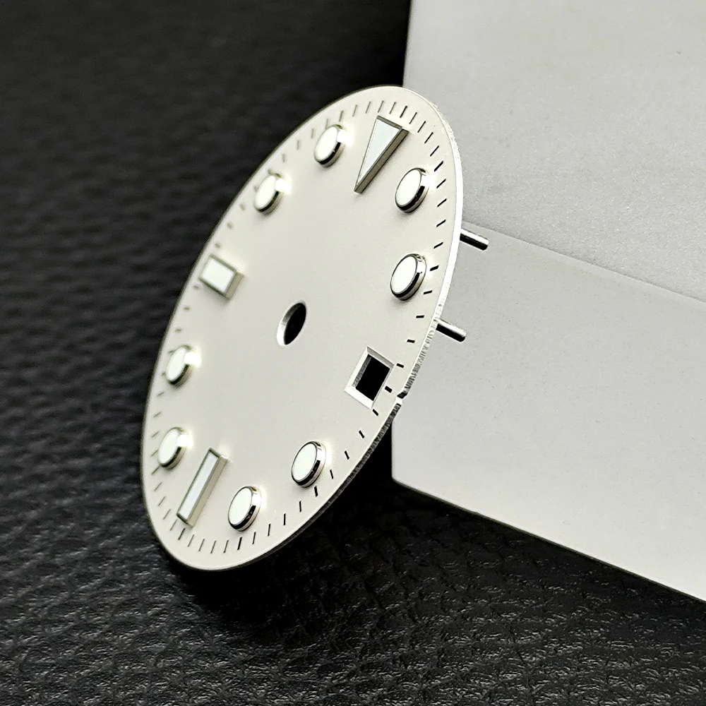 NH35/NH36 무브먼트 액세서리에 적합한 28.5MM 다이얼 단일 달력 시계 다이얼 빛나는 시계 부품 시계 손 멸균 다이얼