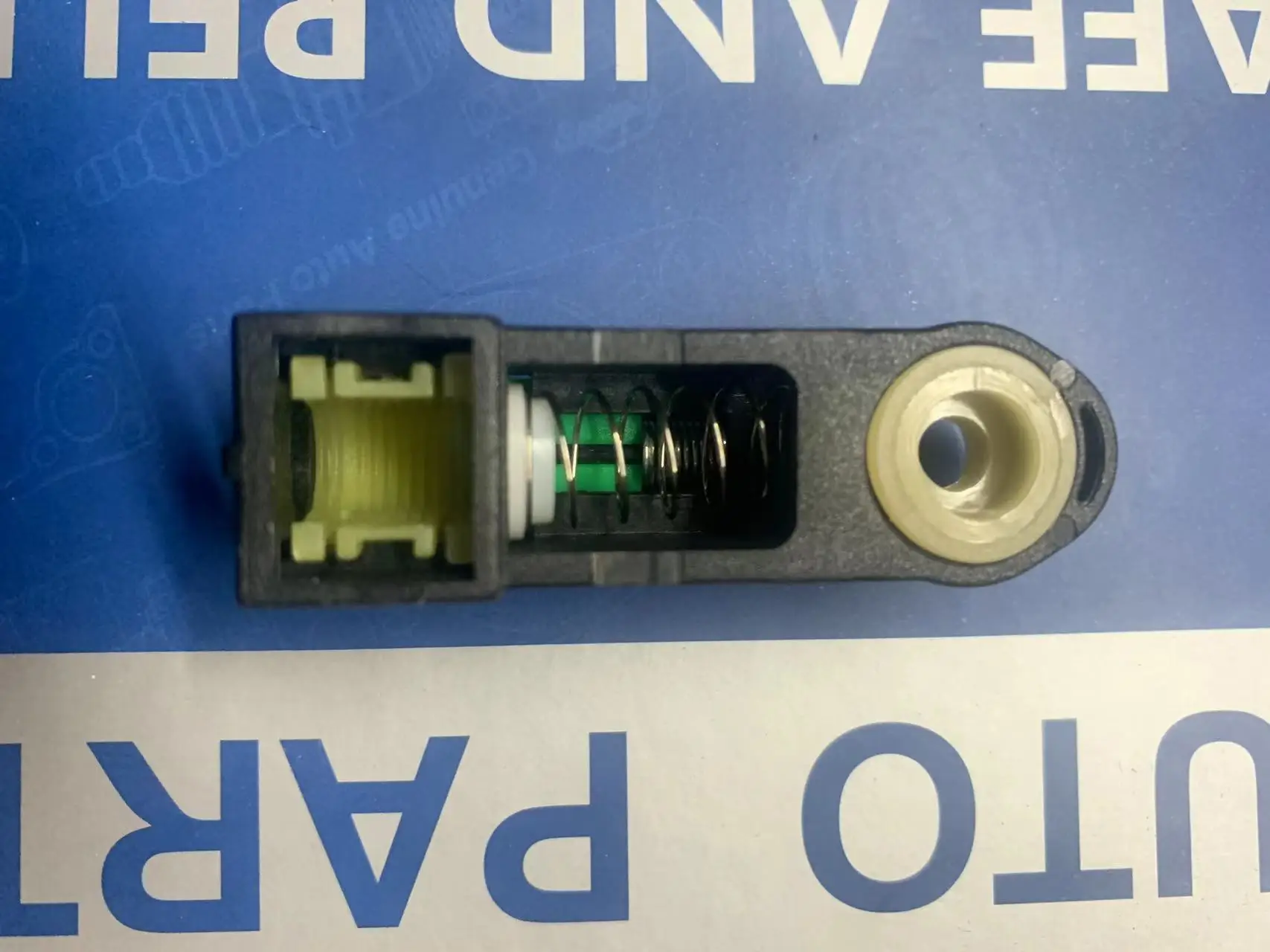 POKESS Automatic Gear Shift Lever Transmission cable connector for Ford Kuga MK2 MONDEO Lincoln 2013-2019 CV61-7C445-AA