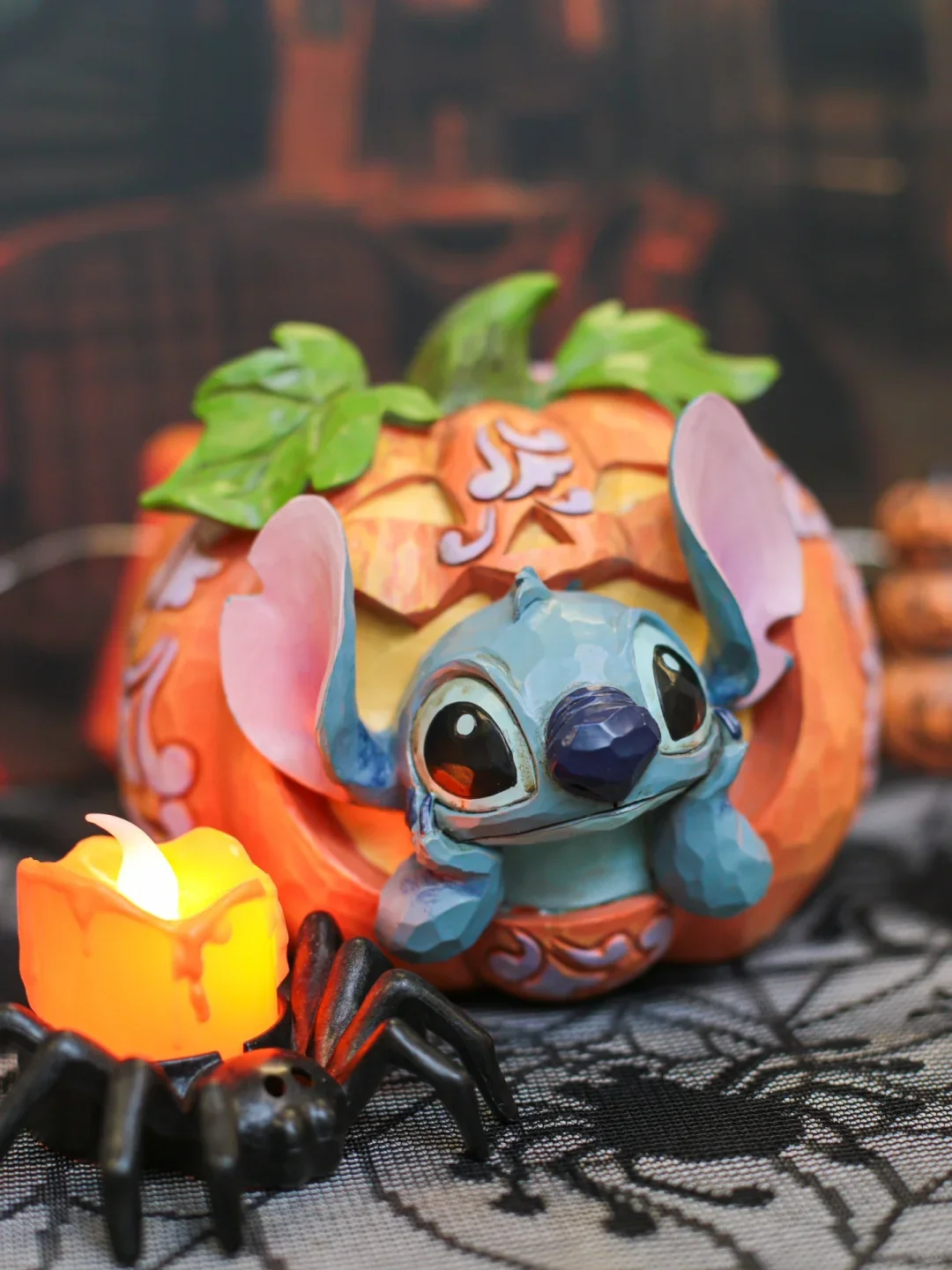 

13cm Disney official Stitch figurine in pumpkin lantern resin trendy toy series desktop model accessories children's gift toys