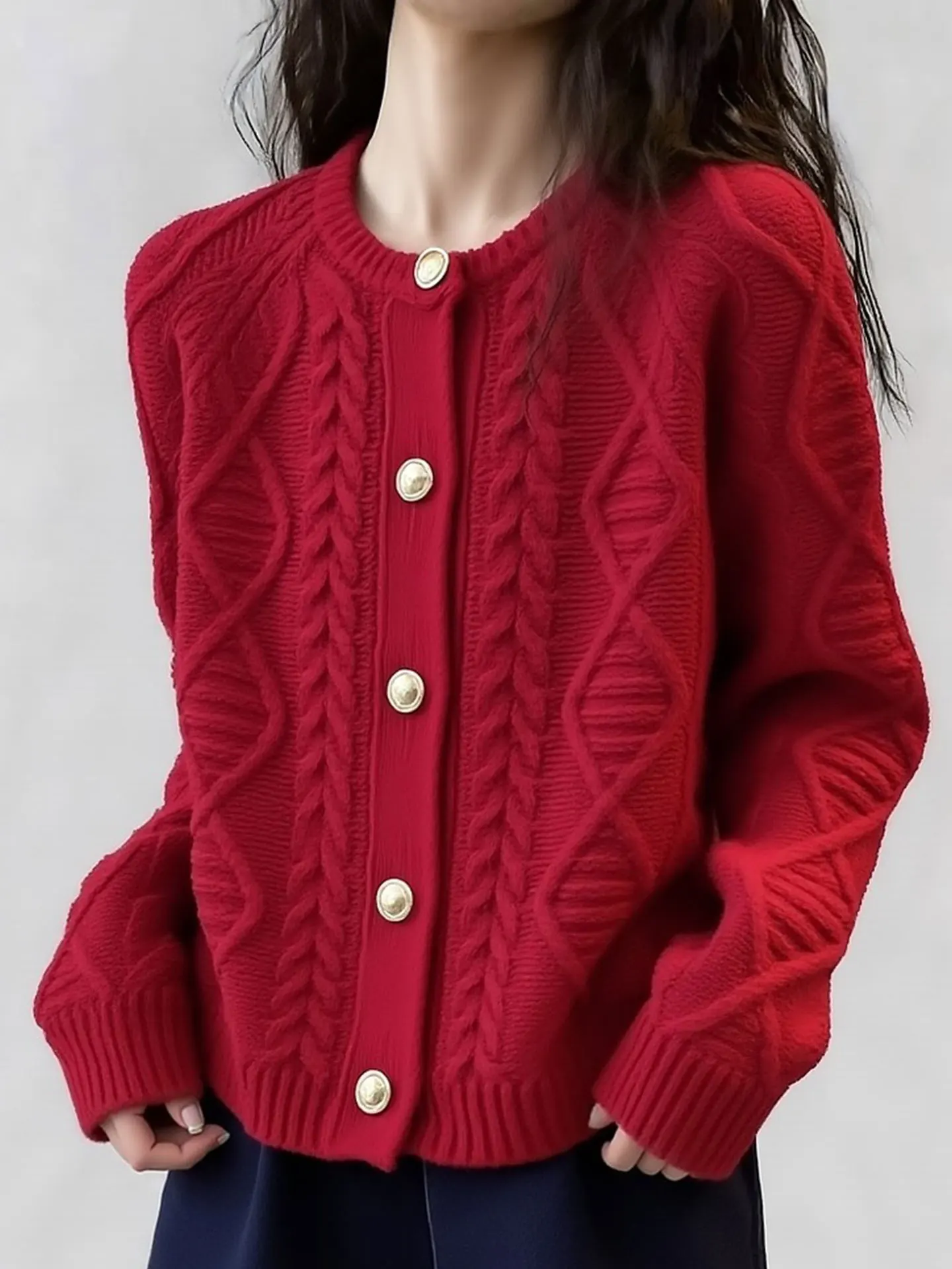 

Красный длинный вязаный кардиган Ele Red Long Sleeve, зима 2025, универсальный теплый свитер с круглым вырезом для женщин, модный, для повседневной носки