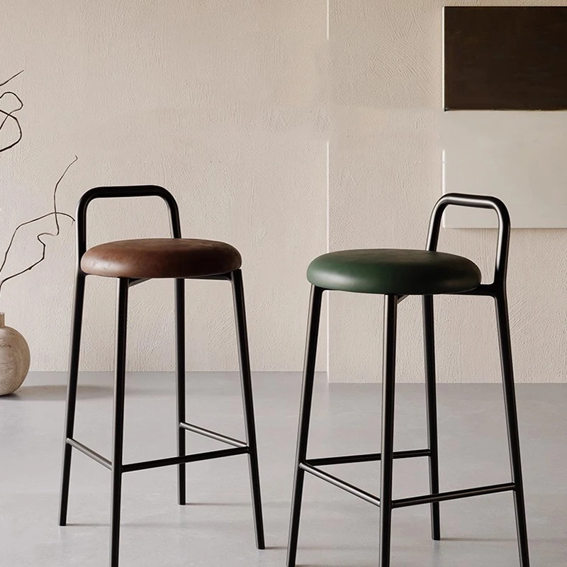 高級リビングルームバースツール金属屋外デザイナーレストランアクリルピンクバーチェアブラックデザインカデイラガーデン家具セット