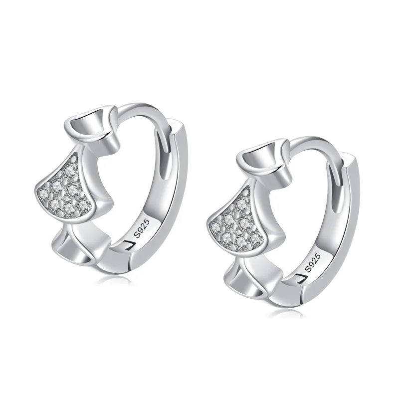 

Women Sterling Silver S925 Exquisite Fan-Shaped Ginkgo Leaf Earrings with Zircon
